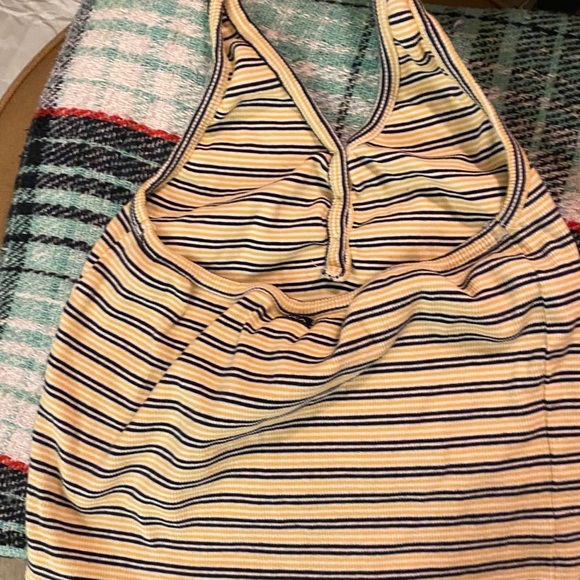 RVCA - Picture 3 of 3